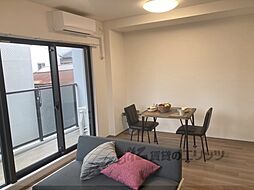 京都市営烏丸線 今出川駅 徒歩8分の賃貸マンション 2階2LDKのリビング/ダイニング