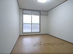 カーサフォレスト西賀茂 2階1Kのリビング/ダイニング