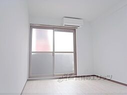 フラッティ千本今出川 3階1Kのリビング/ダイニング