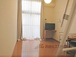 京都市営烏丸線 北大路駅 バス13分 山ノ前町下車 徒歩3分の賃貸マンション 1階1Kのリビング/ダイニング