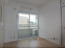 京都市営烏丸線 北大路駅 バス9分 千本北大路下車 徒歩1分の賃貸マンション 3階1Kのリビング/ダイニング