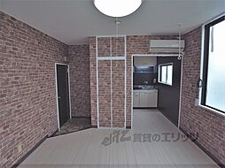 エリントンズハウス 4-A 4階ワンルームのリビング/ダイニング