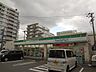 周辺：ファミリーマート／小倉三萩野店 (85m)