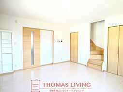 Fガーデン教育大前II 2階1Kのリビング/ダイニング