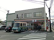 セブンイレブン（700m）