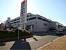 周辺：サンリブくりえいと宗像店（1014m）