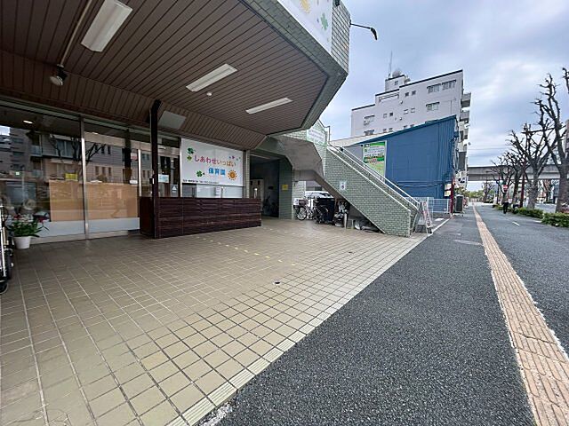 6 / 14