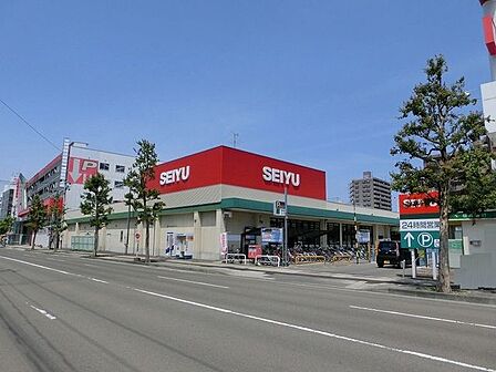 西友大和町店 徒歩3分。 190m