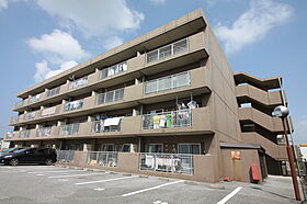 滋賀県長浜市八幡中山町（賃貸マンション3LDK・3階・63.00㎡） その1