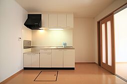 JR北陸本線 長浜駅 3.1kmの賃貸アパート 1階2DKのリビング/ダイニング