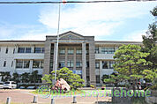 中学校「長浜市立南中学校まで1289m」