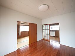 高橋住宅3 2階3Kのリビング/ダイニング