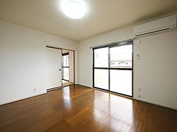 パークサイド日立 202 2階3DKのリビング/ダイニング