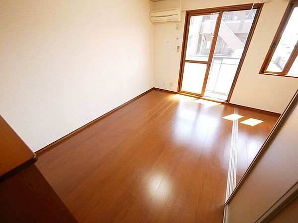 apartment 茨城県高萩市肥前町１丁目
肥前町の賃貸情報を見る
物件地図