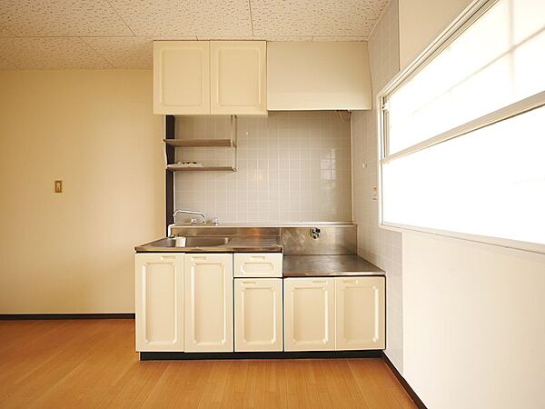 apartment 茨城県日立市諏訪町３丁目
地図を見る