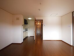 グレースヒルズII 305 3階2LDKのリビング/ダイニング