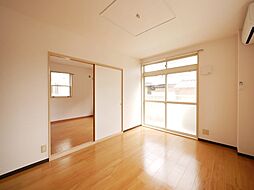 イーストコート 101 1階2DKのリビング/ダイニング