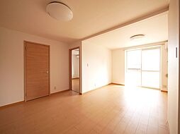 さくらんぼハイツ 203 2階2LDKのリビング/ダイニング