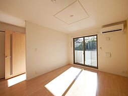 ベル・ソレイユII 104 1階1LDKのリビング/ダイニング