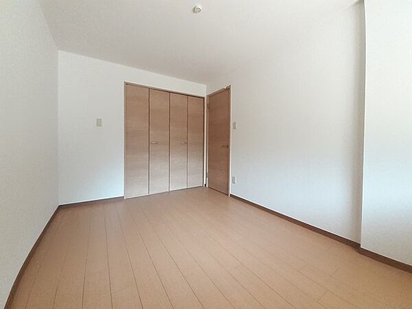 apartment 茨城県日立市助川町４丁目
地図を見る