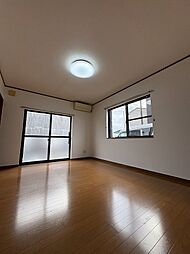 ベアリバーII 102 1階2LDKのリビング/ダイニング