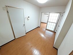 メゾンソレイユ 202 2階3DKのリビング/ダイニング