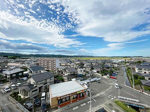 apartment 栄町