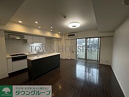 小田急小田原線 参宮橋駅 徒歩4分の賃貸マンション 1階1LDKのリビング/ダイニング