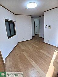 マ　ヴェル　ドムール 101 1階ワンルームのリビング/ダイニング