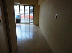 茅場町スカイハイツ 508 5階ワンルームのリビング/ダイニング