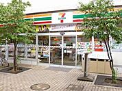 セブンイレブン芝浦ベイワード店 423m