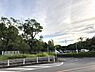 周辺：平地公園まで　514m　徒歩約7分　広大な公園には、子どもたちに人気のゴーカートやおもしろ自転車のある交通遊園をはじめ、野球場・テニスコートなど多彩な施設があります。