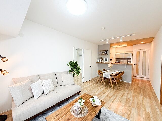 リビング/ダイニング 船橋市飯山満町2丁目