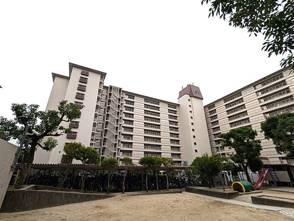 ローレルハイツ茨木総持寺2号館 ｜大阪府茨木市東太田１丁目(賃貸マンション3LDK・9階・60.50㎡)の写真 その1