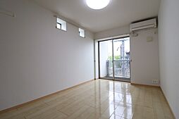 鶴野リバーサイドテラス 1階1Kのリビング/ダイニング