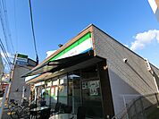 ファミリーマートJR千里丘駅西口店(コンビニ)まで47m