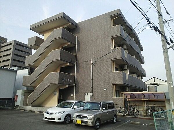 香川県綾歌郡宇多津町浜六番丁(賃貸マンション1K・1階・27.00㎡)の写真 その1