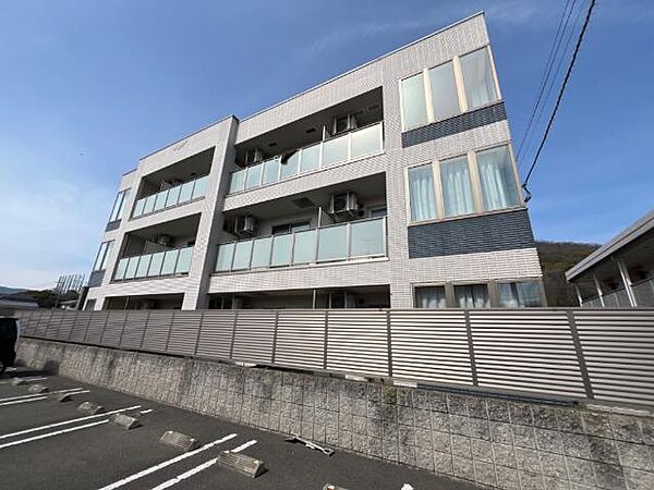 エスポワール ｜香川県高松市勅使町(賃貸マンション1LDK・1階・38.25㎡)の写真 その3