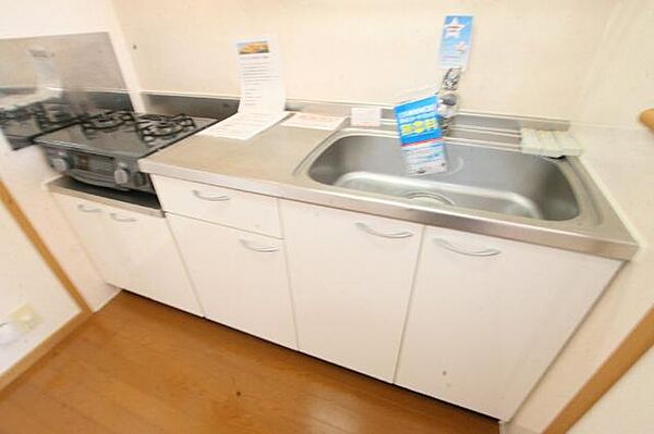 画像9:キッチン