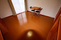 レオパレスAST 1階1Kのリビング/ダイニング