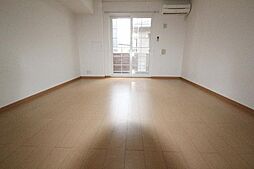 アベンシス5 1階ワンルームのリビング/ダイニング