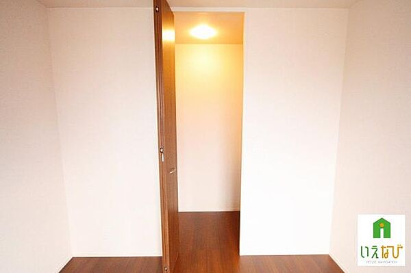 画像18:クローゼット