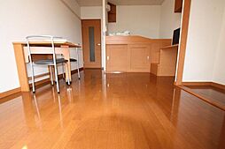 レオパレスドリーム坂出 1階1Kのリビング/ダイニング