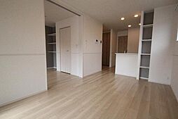 クラール鶴市フロイデC 1階1LDKのリビング/ダイニング