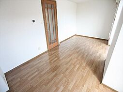 パラシオ百石 2階2LDKのリビング/ダイニング