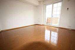 ロイヤルスクウェア　一宮II 1階ワンルームのリビング/ダイニング