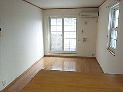 ル・レーヴB 2階2LDKのリビング/ダイニング