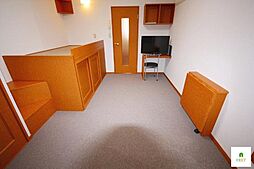 レオパレスプランドール木太 1階1Kのリビング/ダイニング