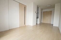 エクセラン元山 1階1LDKのリビング/ダイニング