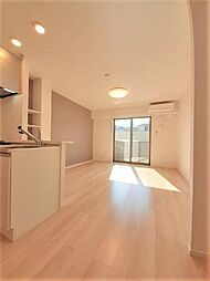 シエロ・ガーデン善通寺D 1階ワンルームのリビング/ダイニング